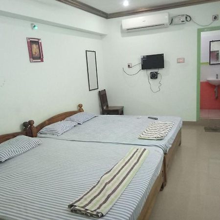 Sakthi Guest House & Residency, By Saraswathi Groups, Thirunallar, Karaikal Pillaittiruvasal Dış mekan fotoğraf